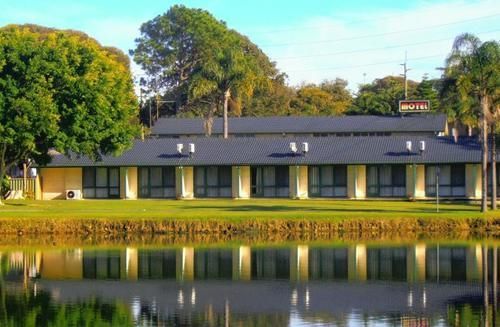 Hibiscus Lakeside 3*