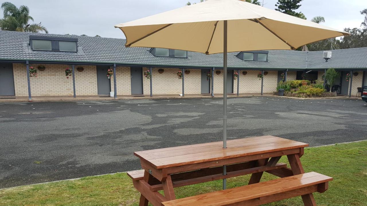 Motel Hibiscus Lakeside Budgewoi